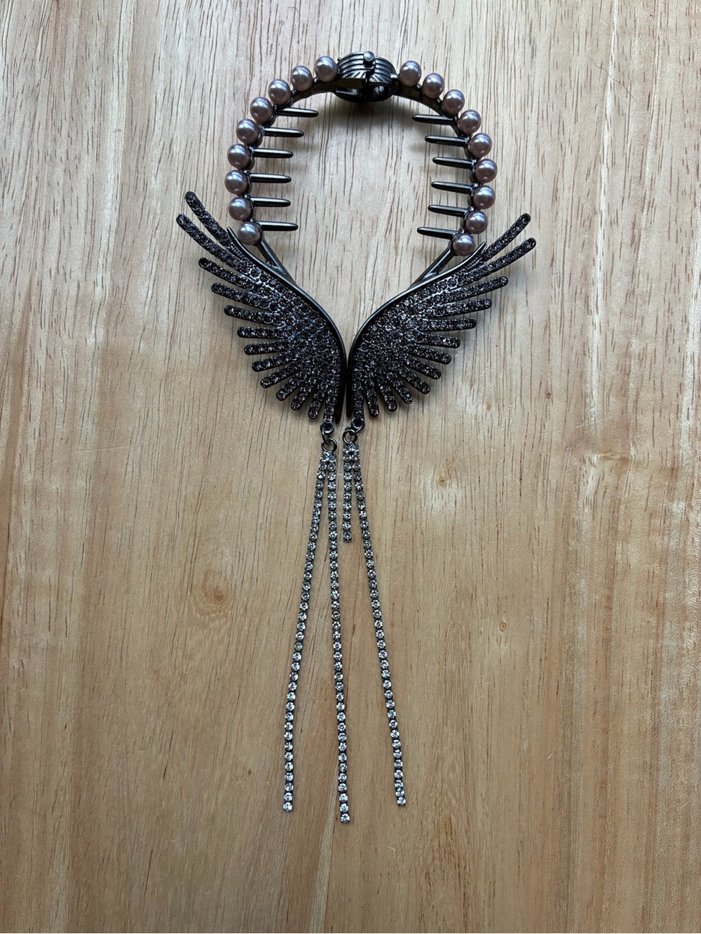 Dark Romantic Pearl & Pave Angel Wing Hair Claw Holder with Dangling Tassels - Picture 5 of 5